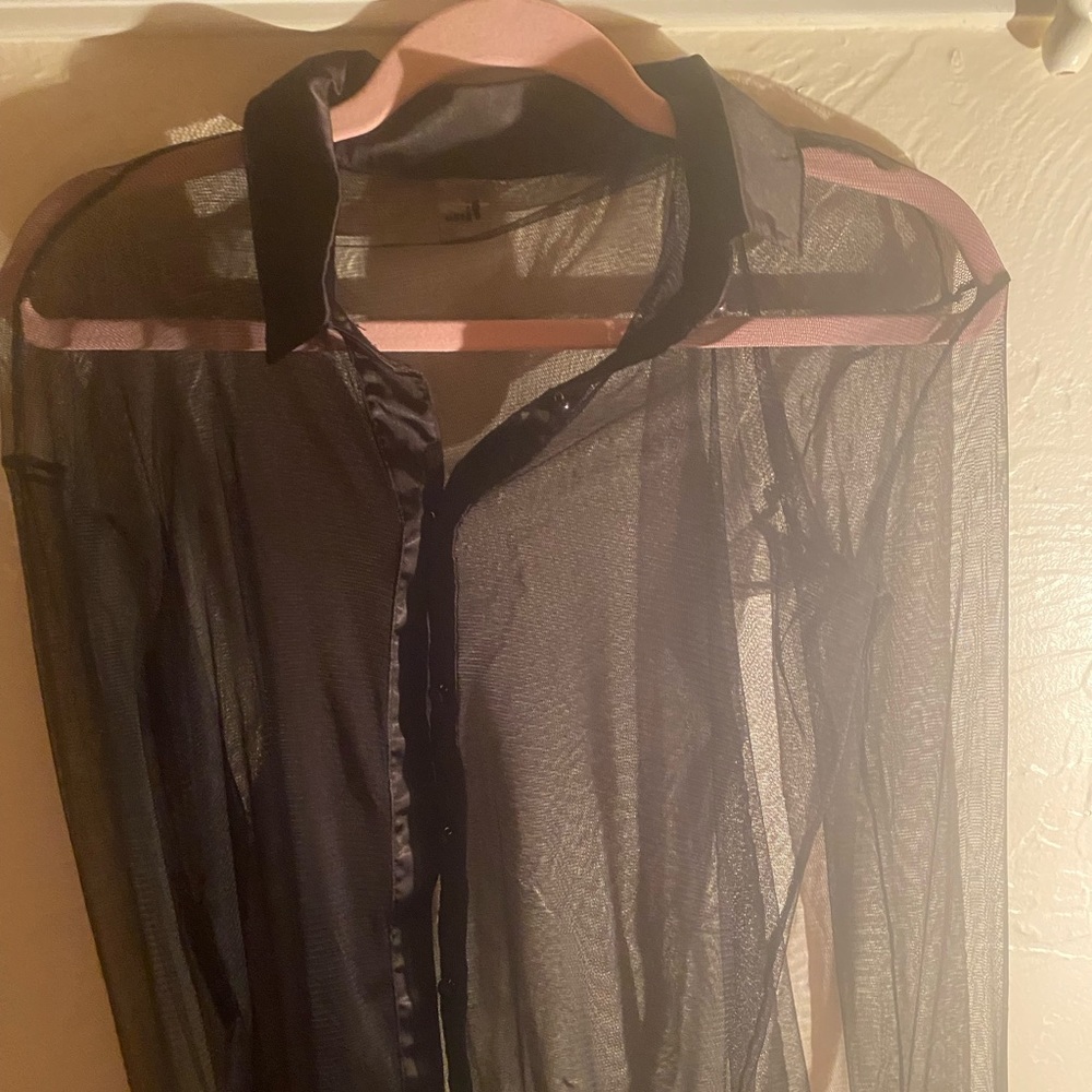 Black sheer unif button down shirt🪶🖤🖤